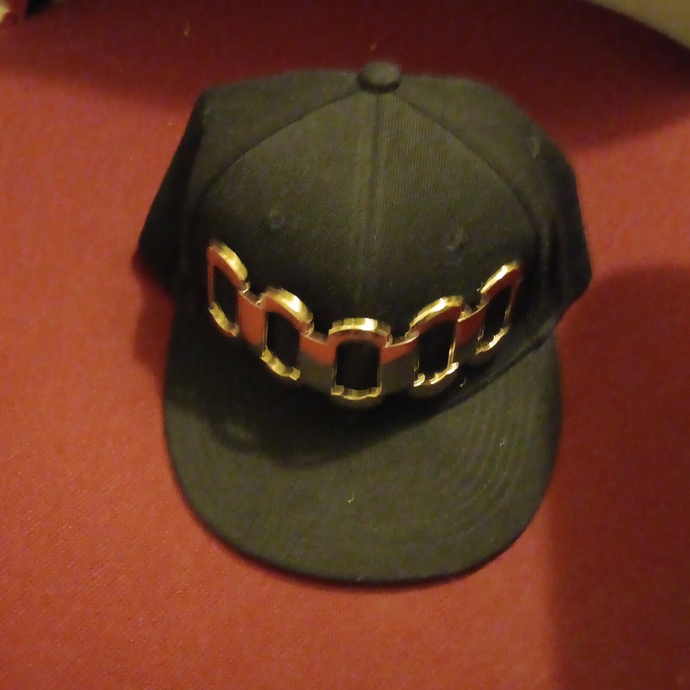Cap